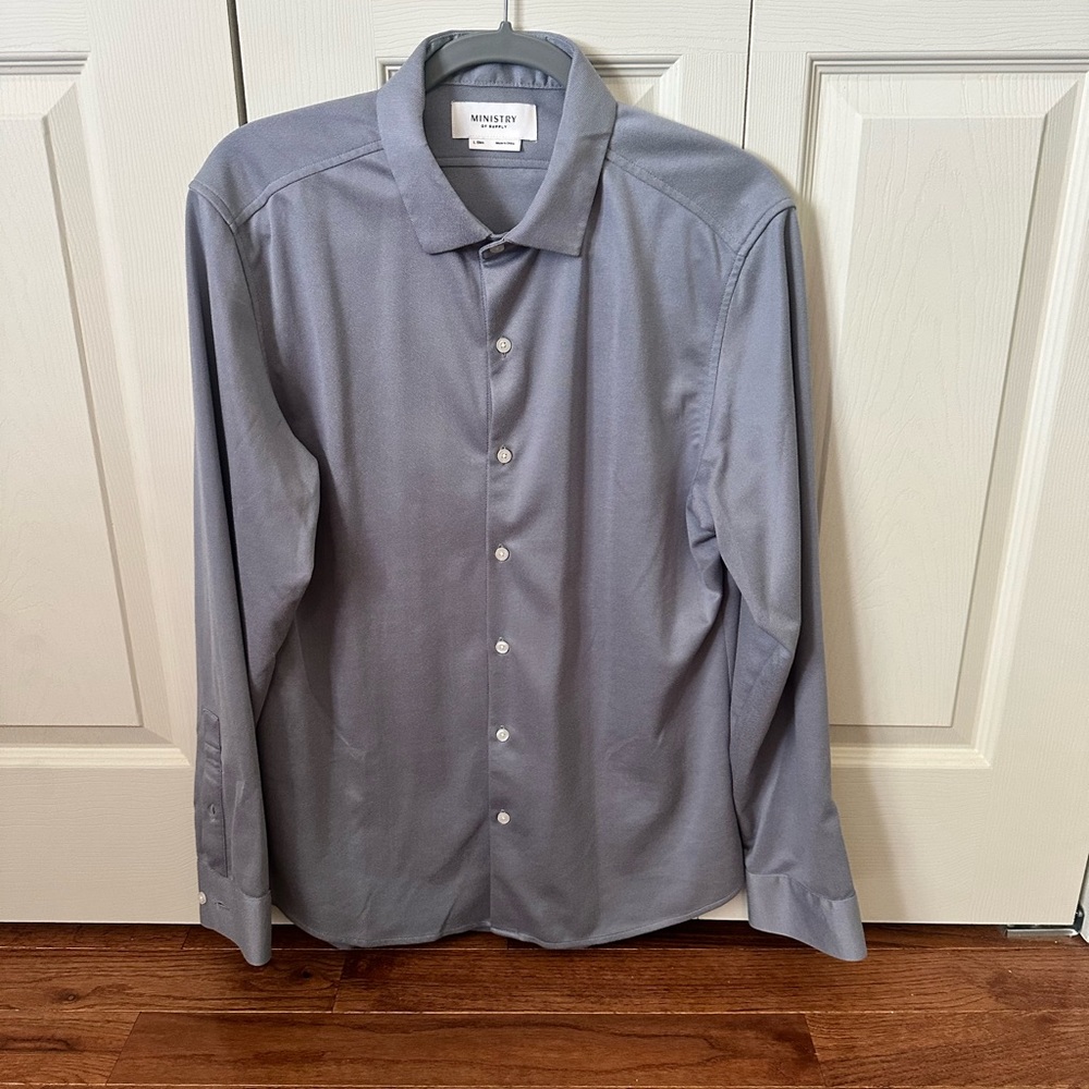 Ministry of supply Men’s large slim button up Grey